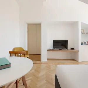 https://spiga-46-suites-by-brera-apartments.it-lombardy.com